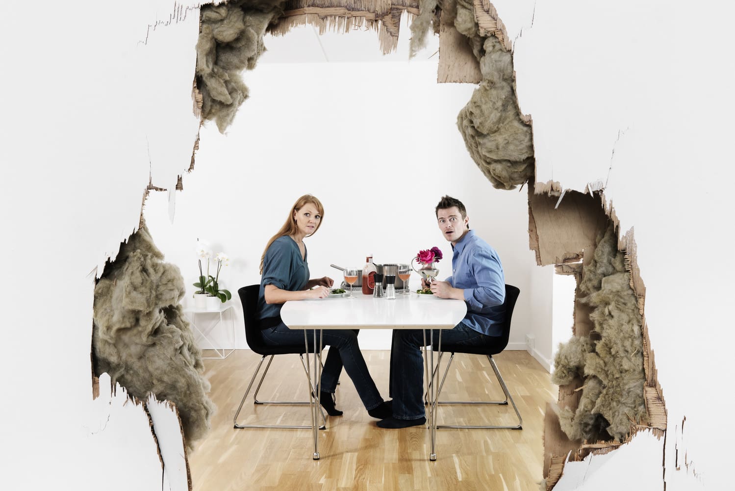 A minimálbér-emelés meghatározó a lakáspiac szempontjából. Kevesebb az adásvétel, de a vevők jövedelme lépést tud tartani a lakásárakkal?